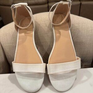 Kate Whitcomb Wedding Shoes Satin Flat Sandals Aya Ivory Size 8